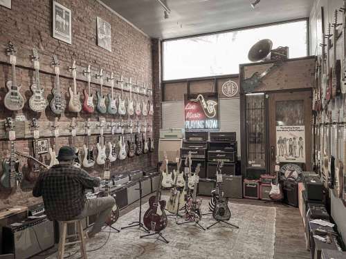 Emerald City Guitars